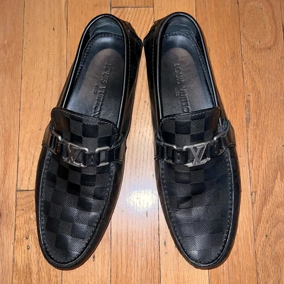 Louis Vuitton | Shoes | Louis Vuitton Mens Loafers Lv Logo  display picture 1